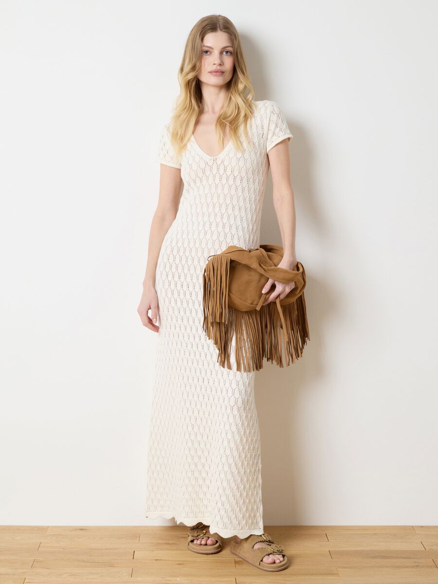 Long crochet dress with short sleeves._0