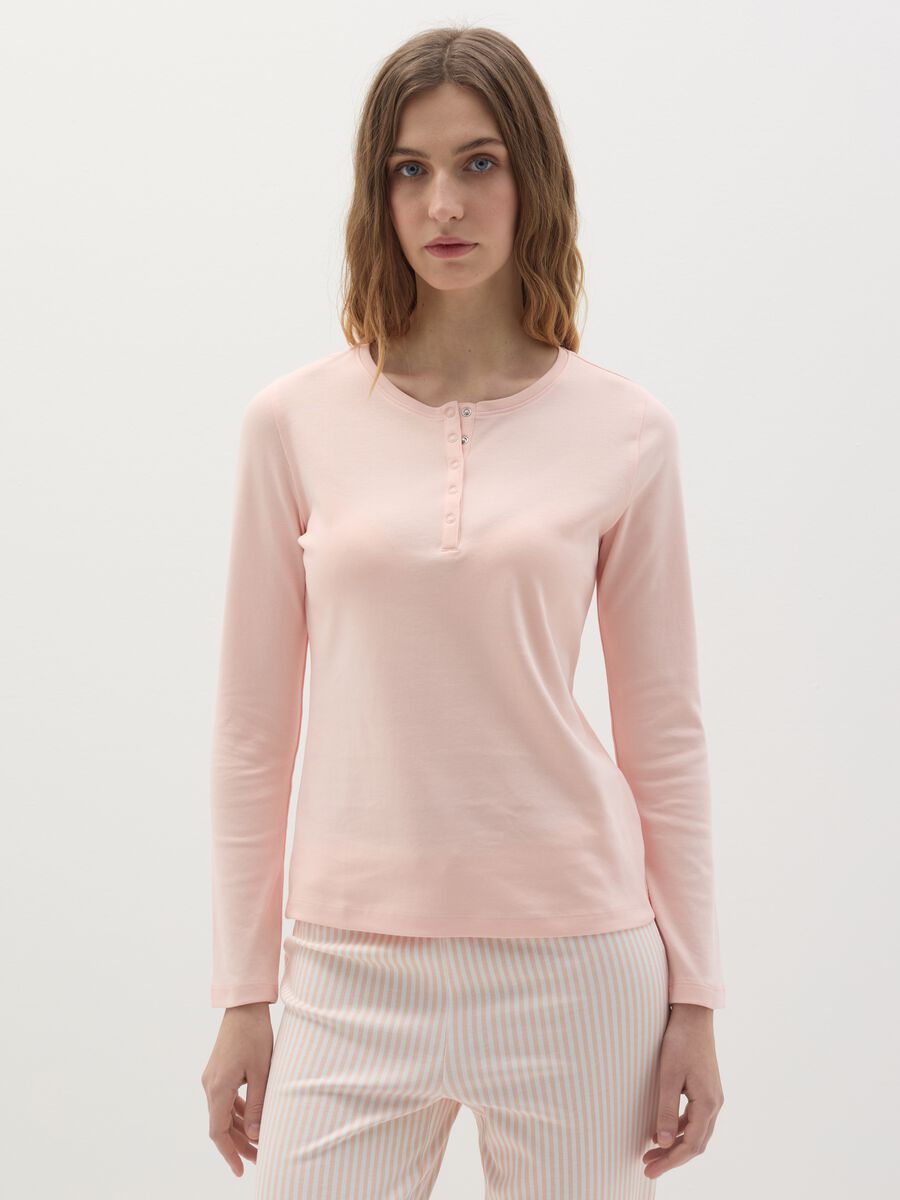 Pyjama top with granddad neckline._1