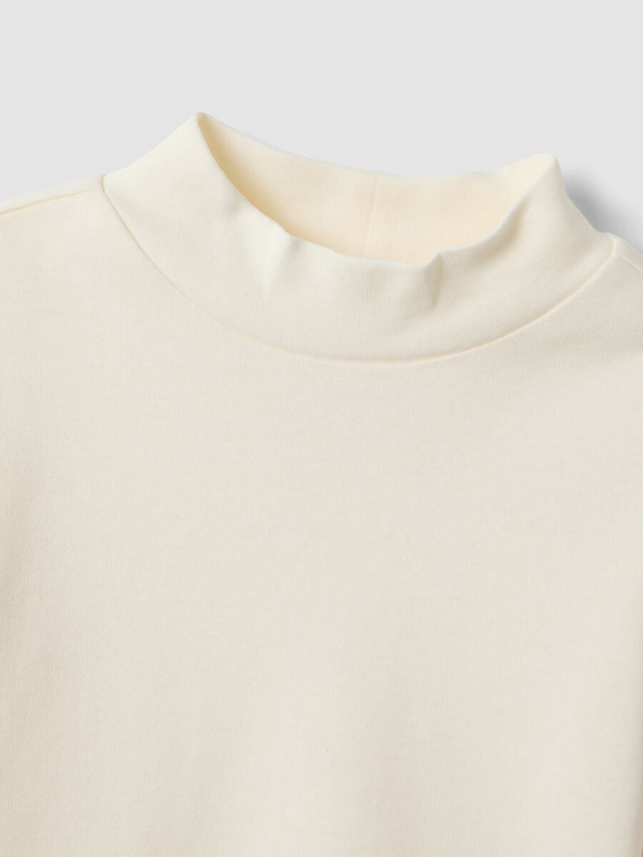 White pure organic cotton T-shirt with raised neck_2