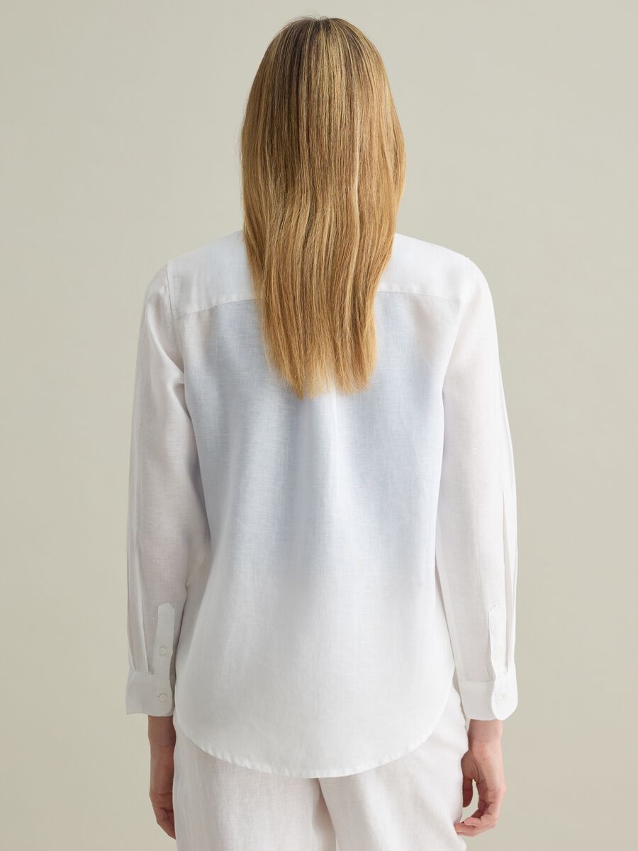 White regular-fit shirt in linen_2