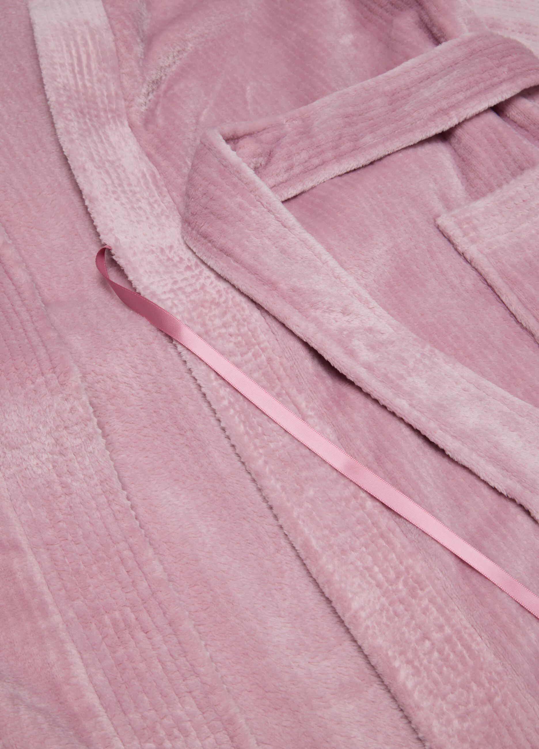 Pink robe with pockets and waist belt