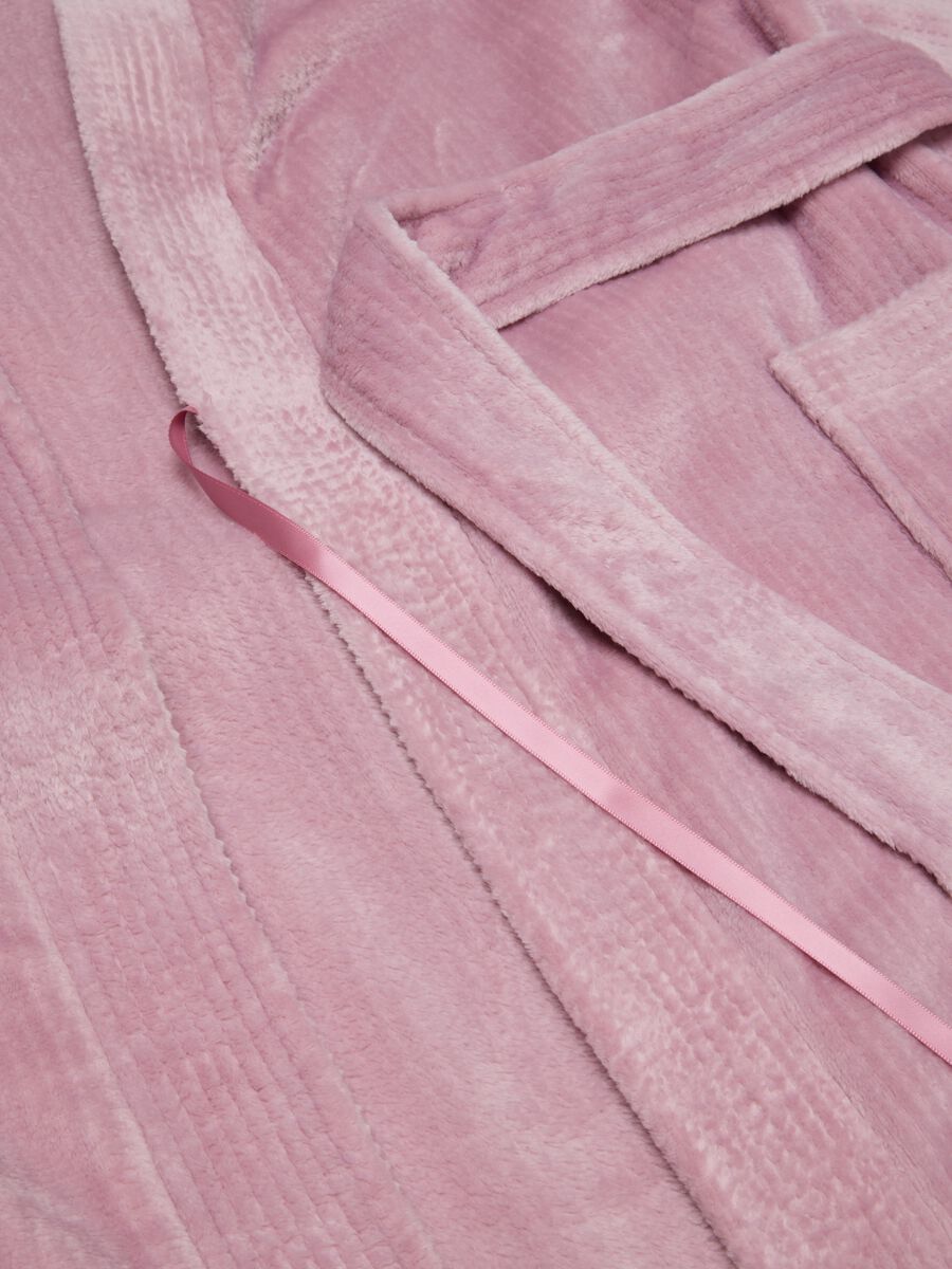 Pink robe with pockets and waist belt_1