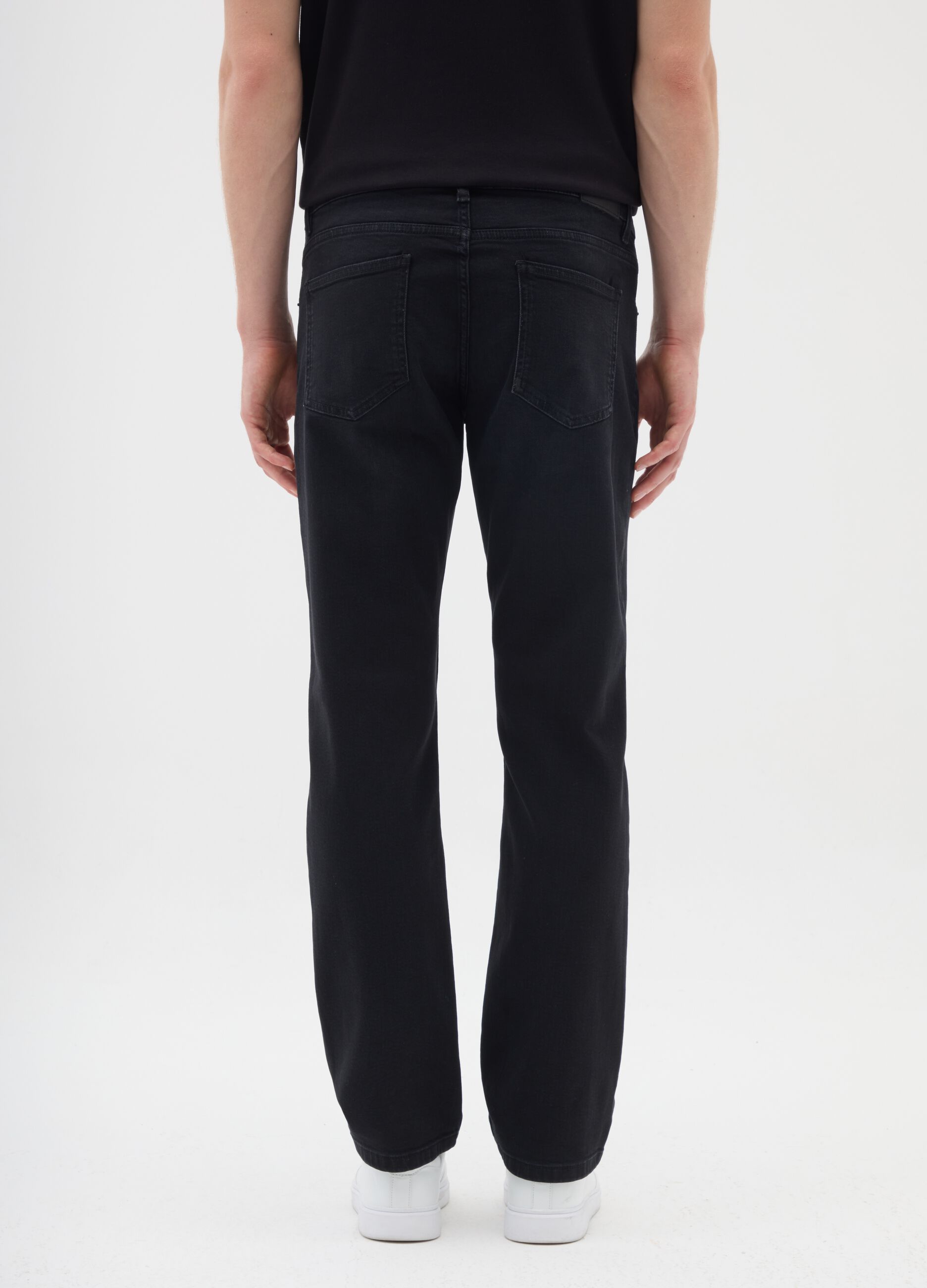 Jeans da uomo in cotone elasticizzato nero comfort