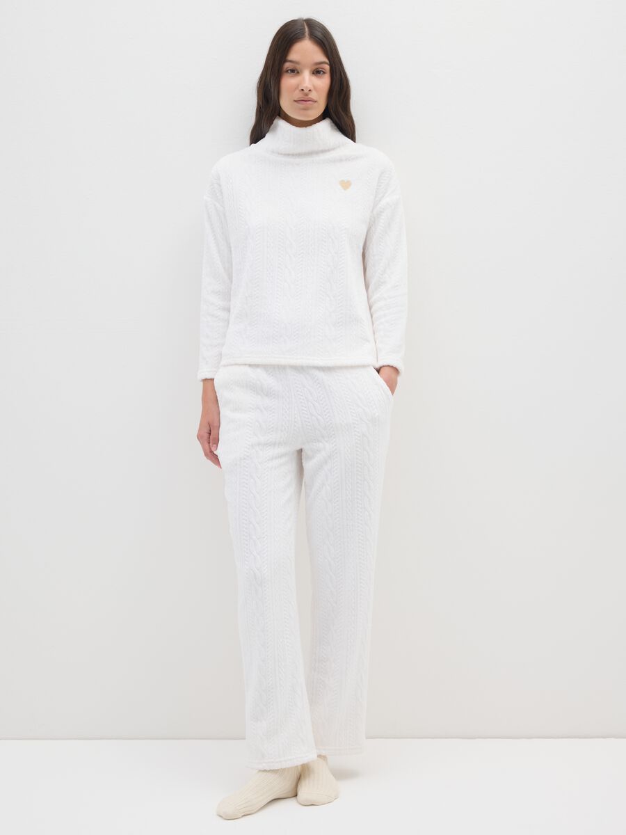 White turtleneck pyjama sweater regular fit with knit finish_0