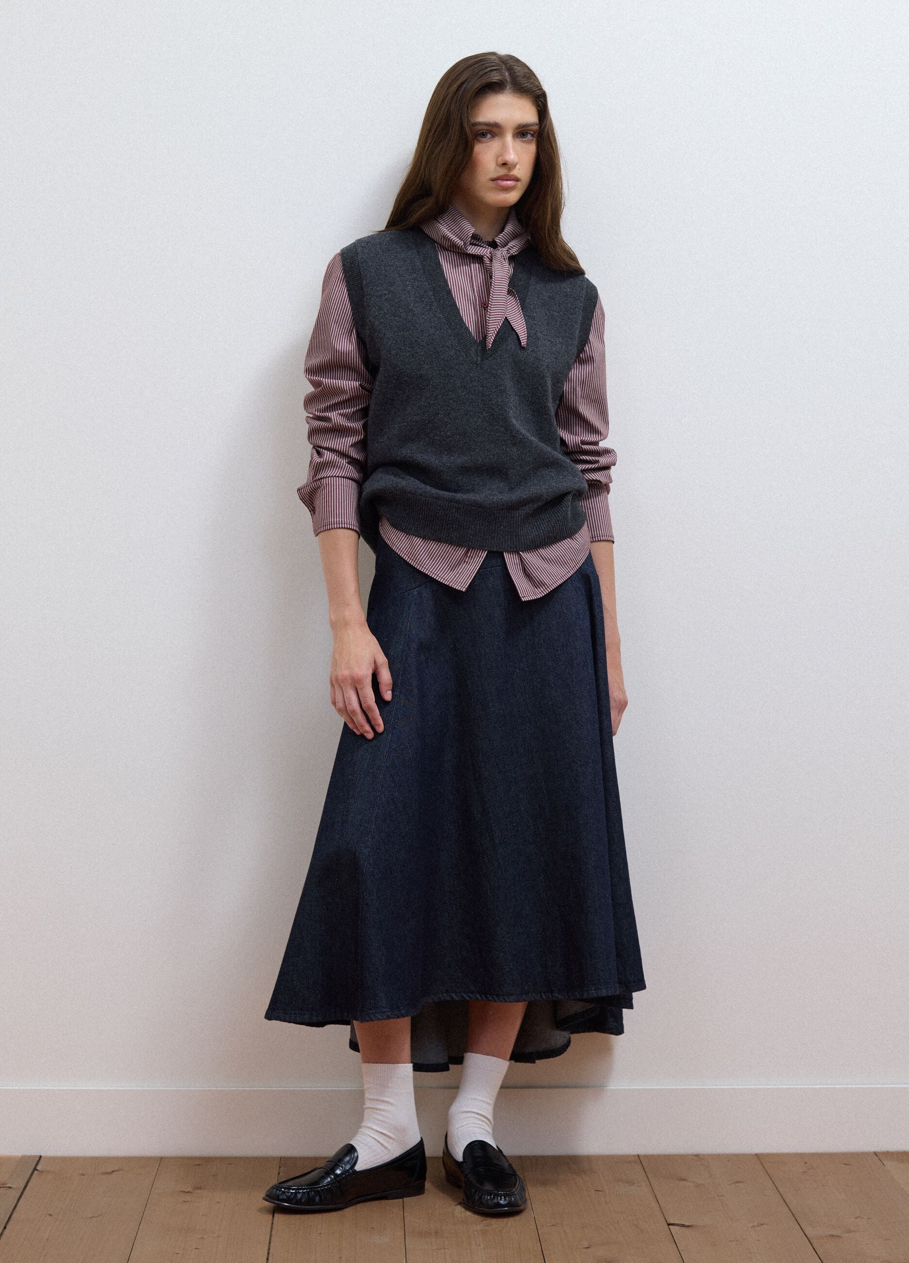 Grey pure wool gilet with deep V-neck