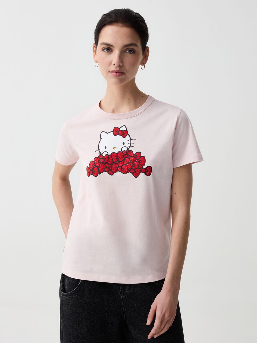 T-shirt con stampa Hello Kitty e strass_0