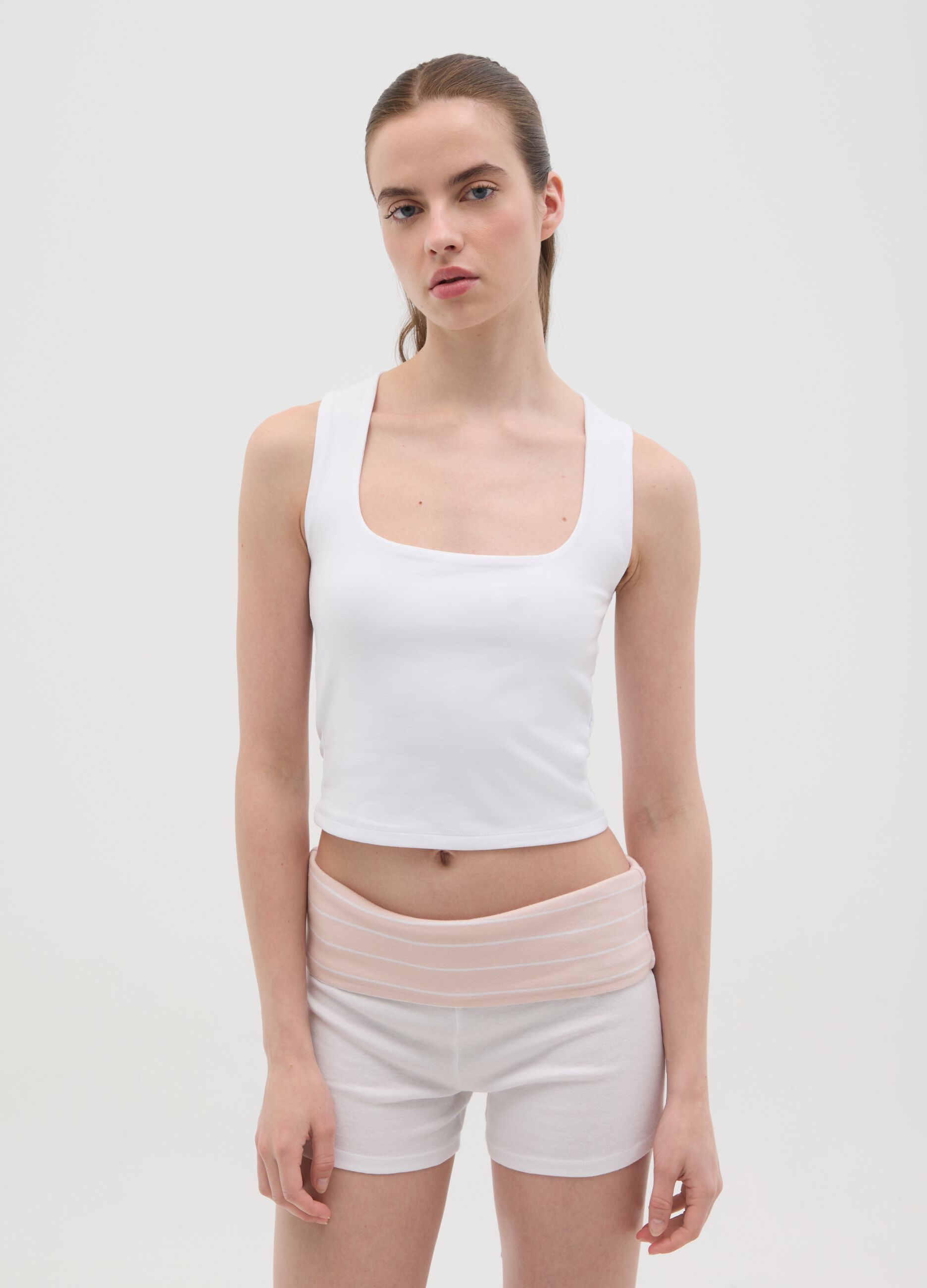 White fitted women's tank top in stretch cotton