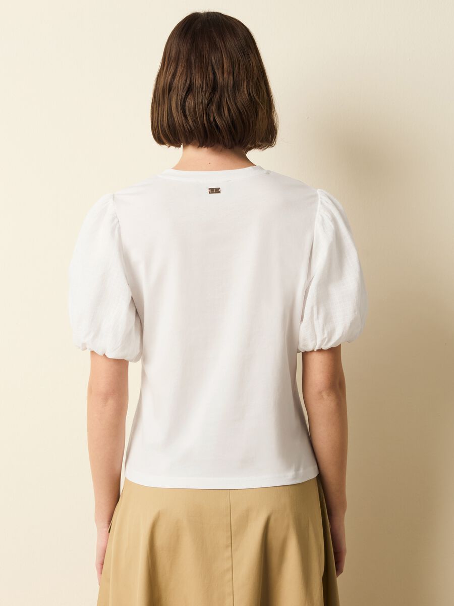 T-shirt with puff sleeves_3