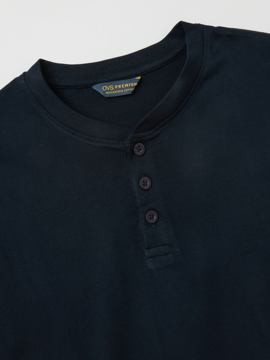 Regular fit blue pyjamas in pure cotton with henley collar_6