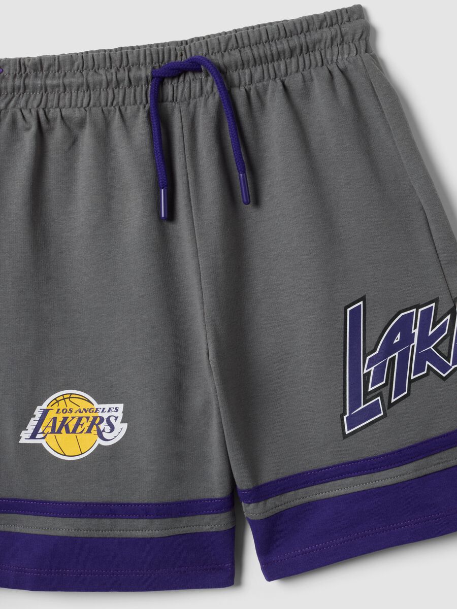 Completo giallo in puro cotone con t-shirt e shorts_3