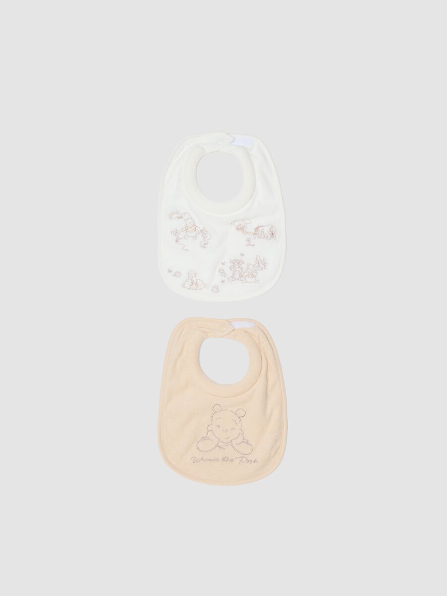 Two-pack of multicolour pure cotton baby bibs Winnie the Pooh_0