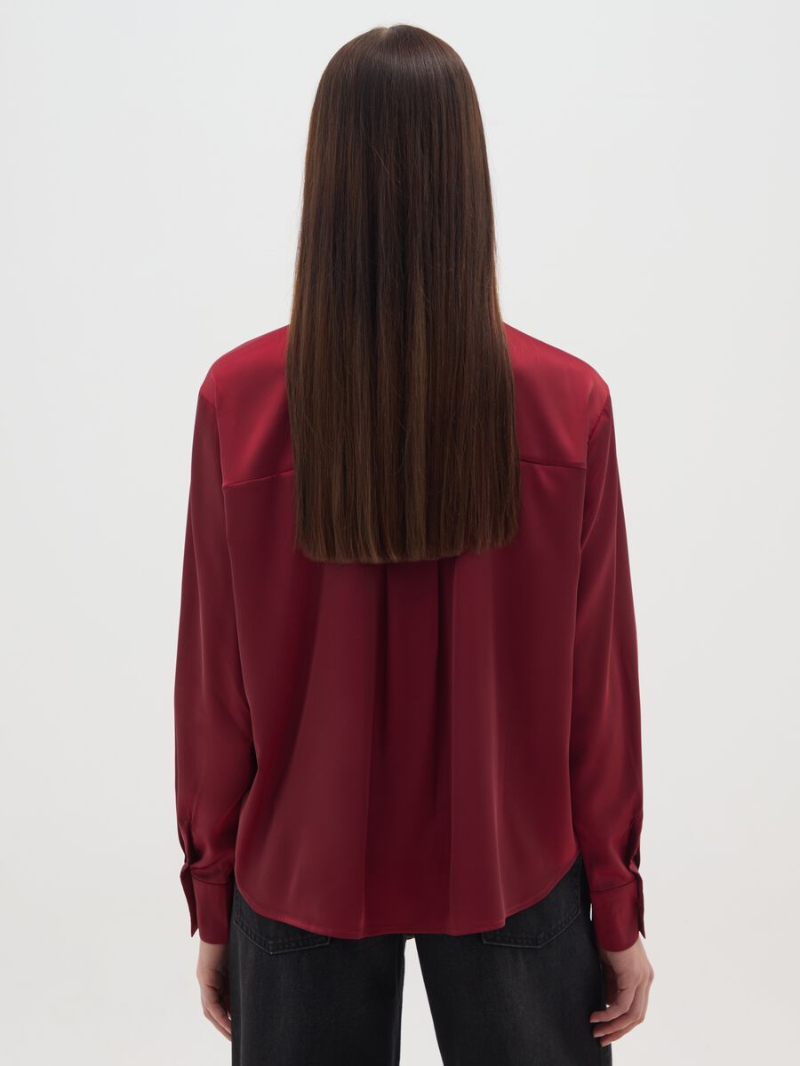 Red Satin Regular Fit Shirt with Buttons_2