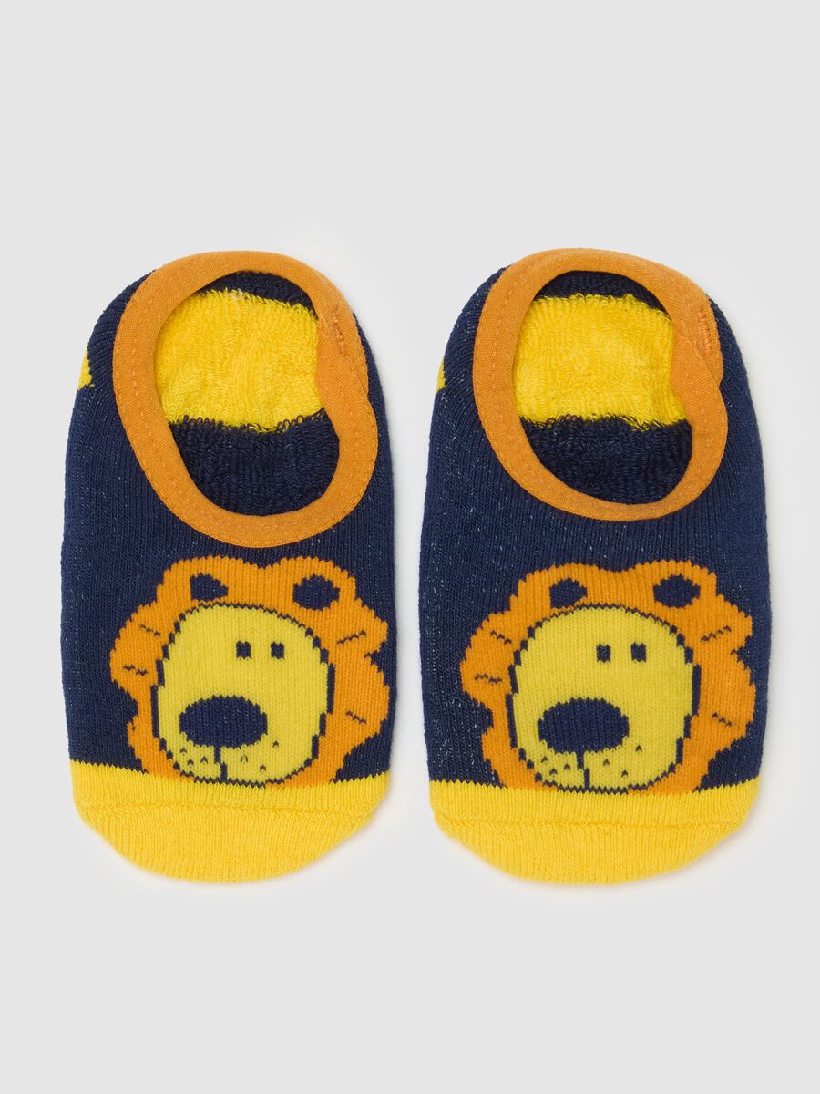 Slipper socks with lion design_0