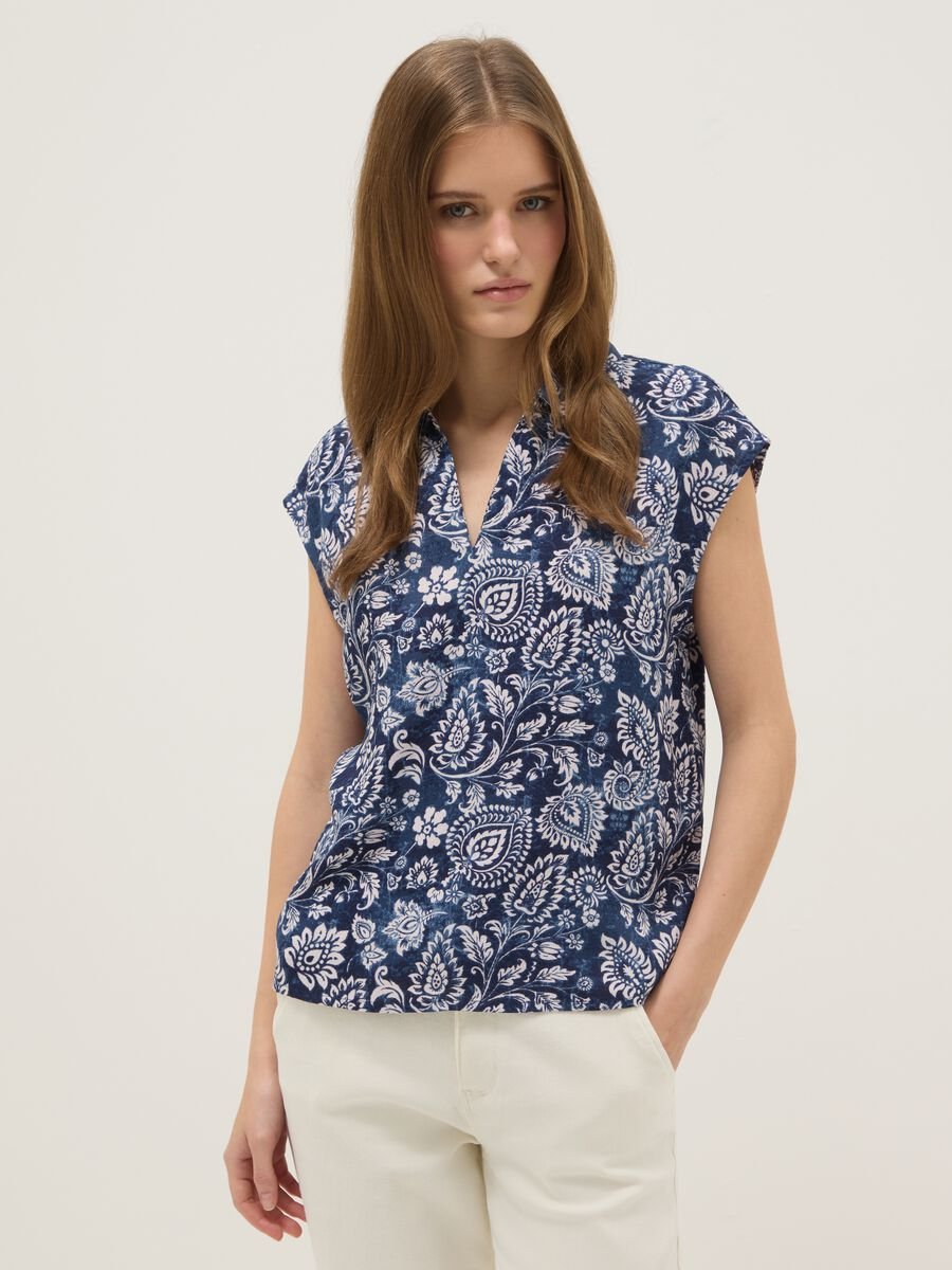 Camicetta senza maniche in pura viscosa multicolor regular fit con scollo a V_0