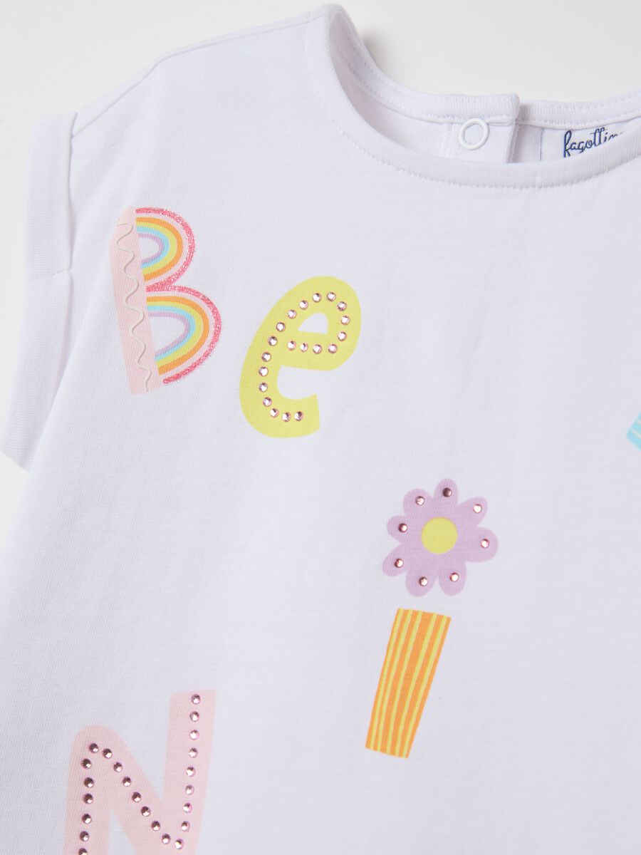 White T-shirt with print and diamanté application_2