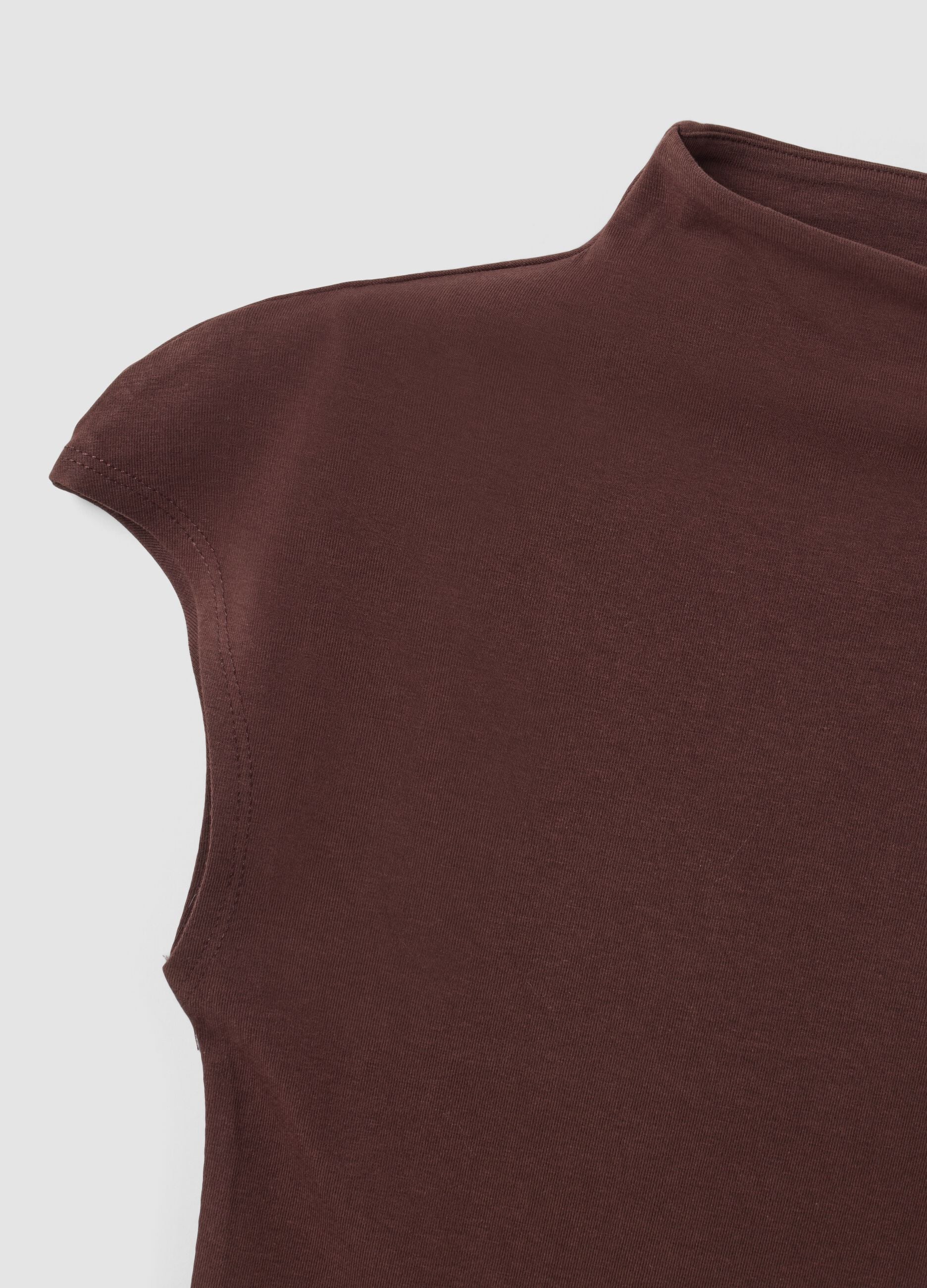 Brown fitted modal and stretch cotton T-shirt with high neck