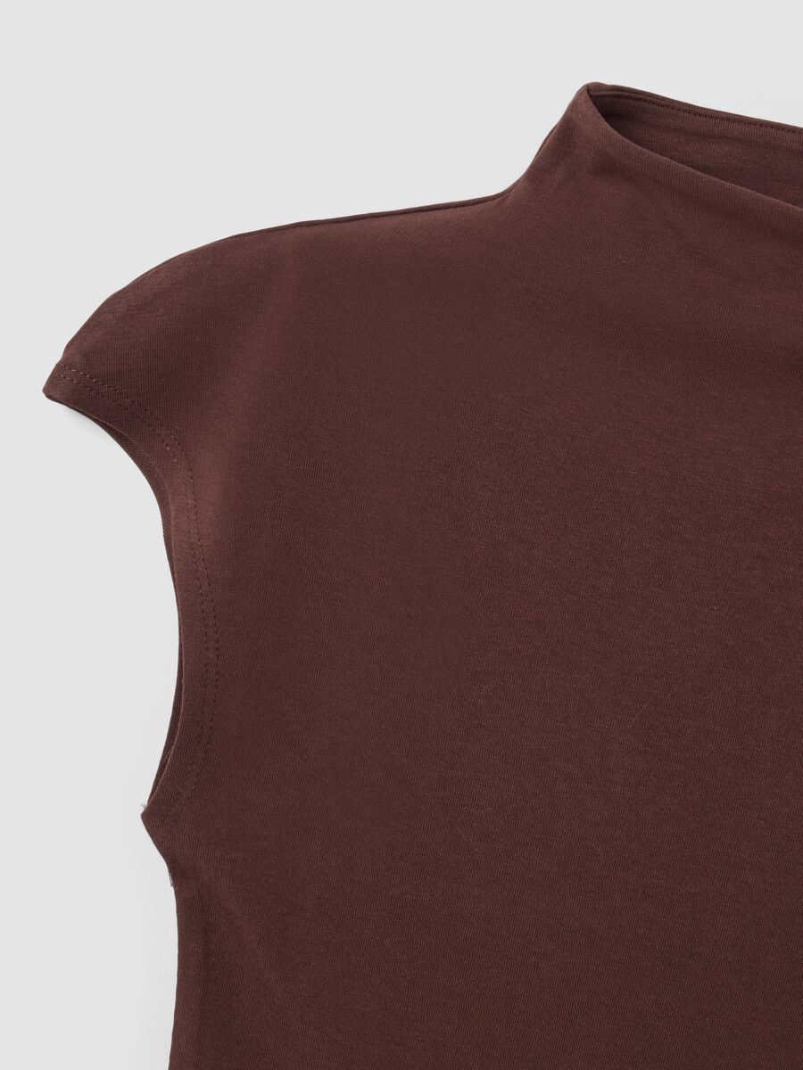 Brown fitted modal and stretch cotton T-shirt with high neck_1