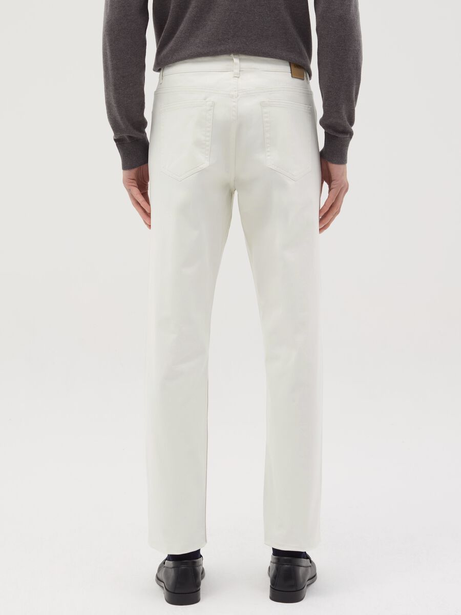 Slim-fit trousers with five pockets_3