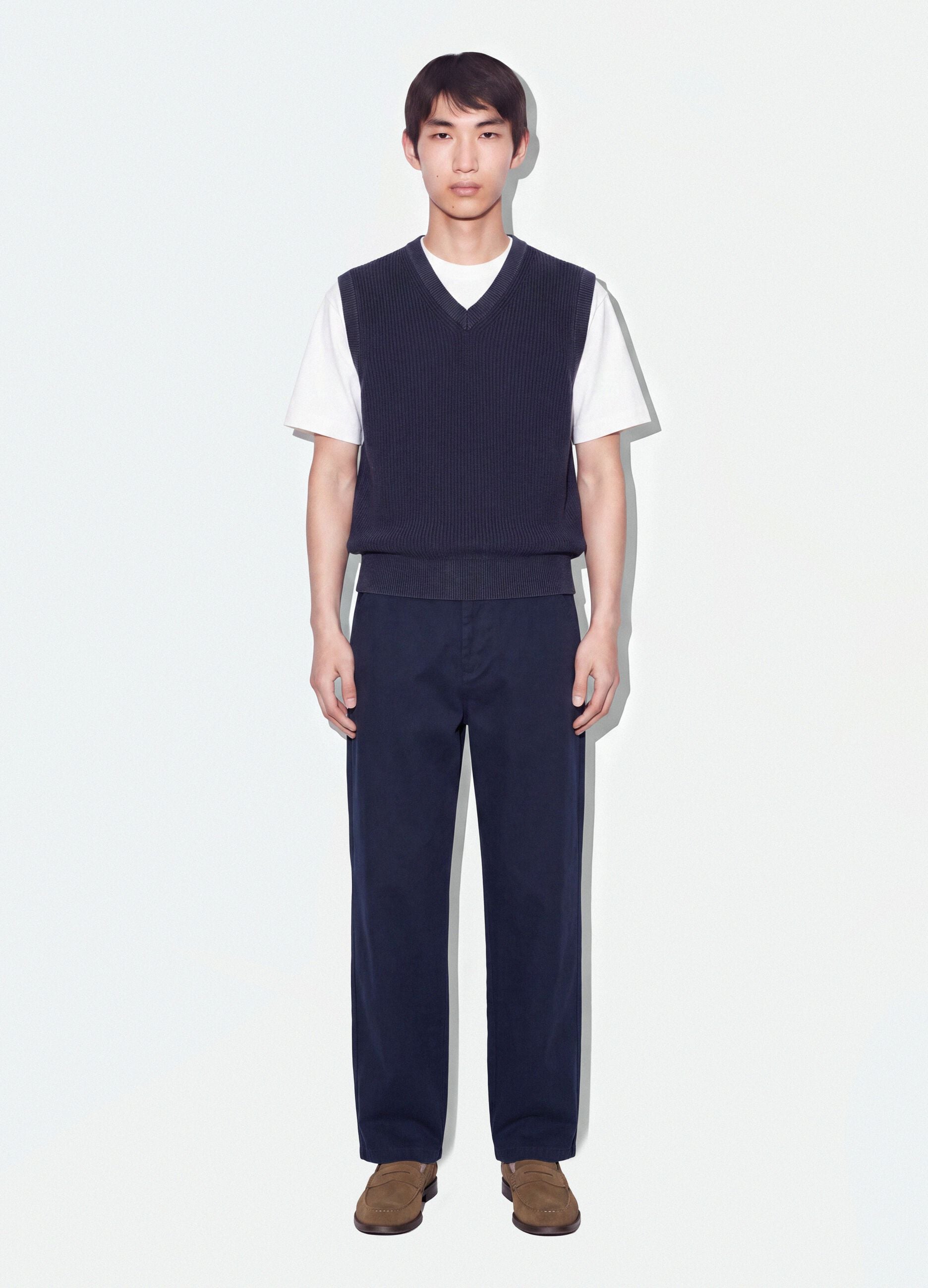 Pantaloni chino blu in puro cotone barrel fit
