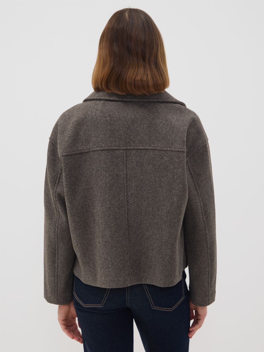 Giacca grigia doppiopetto regular fit con zip e bottoni_3