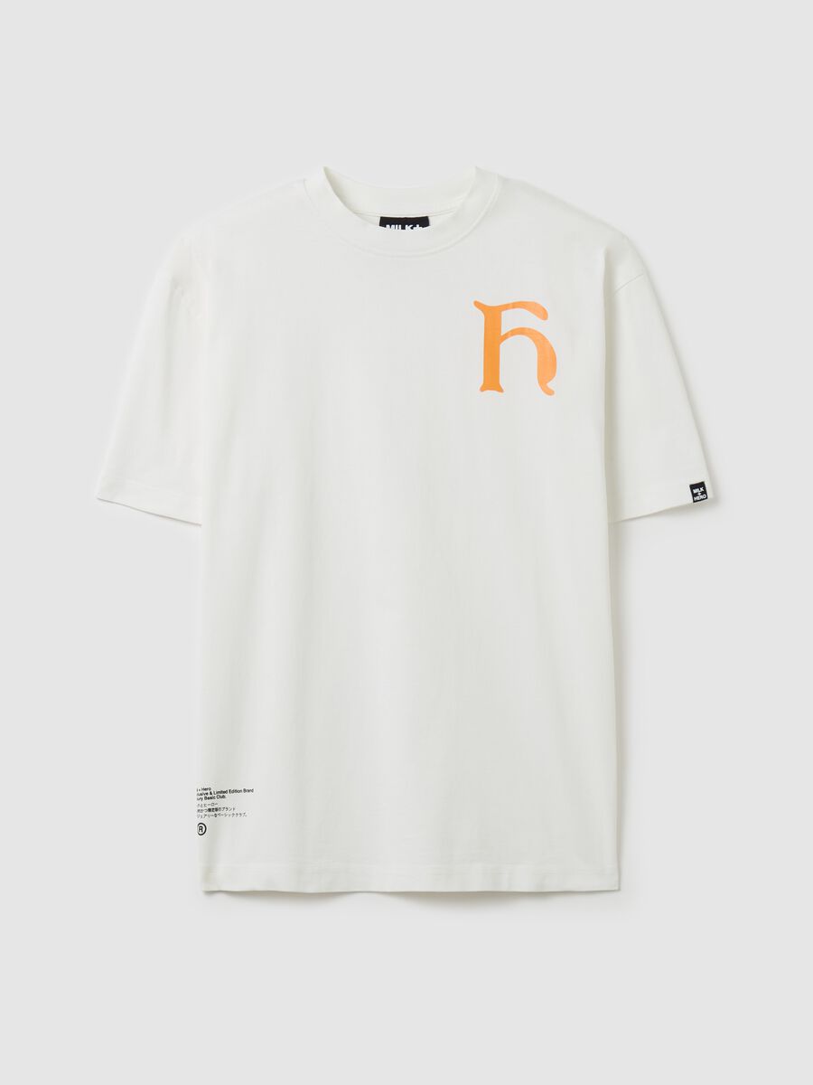 T-shirt with printed lettering_4