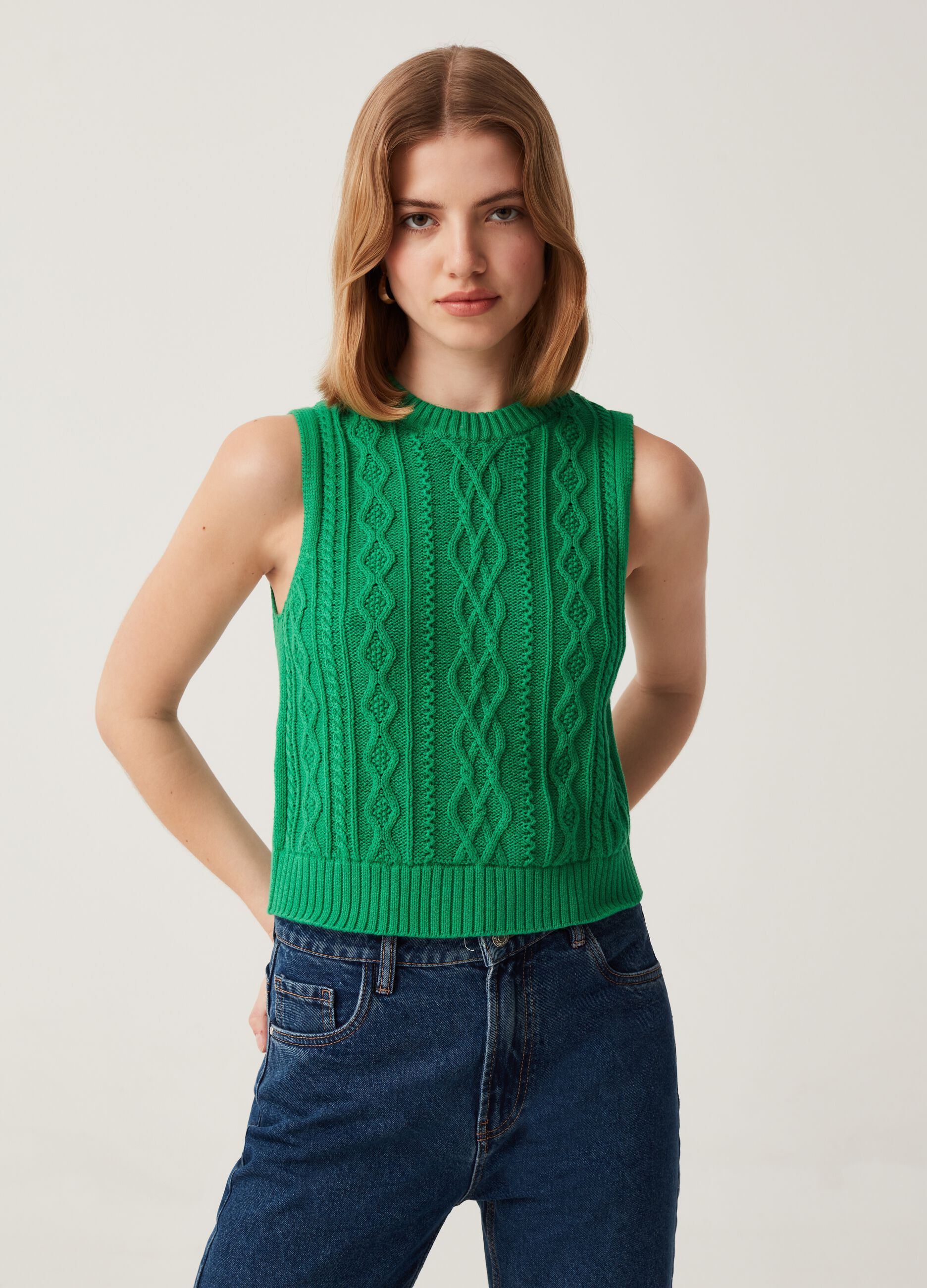 Tank top with cable-knit design