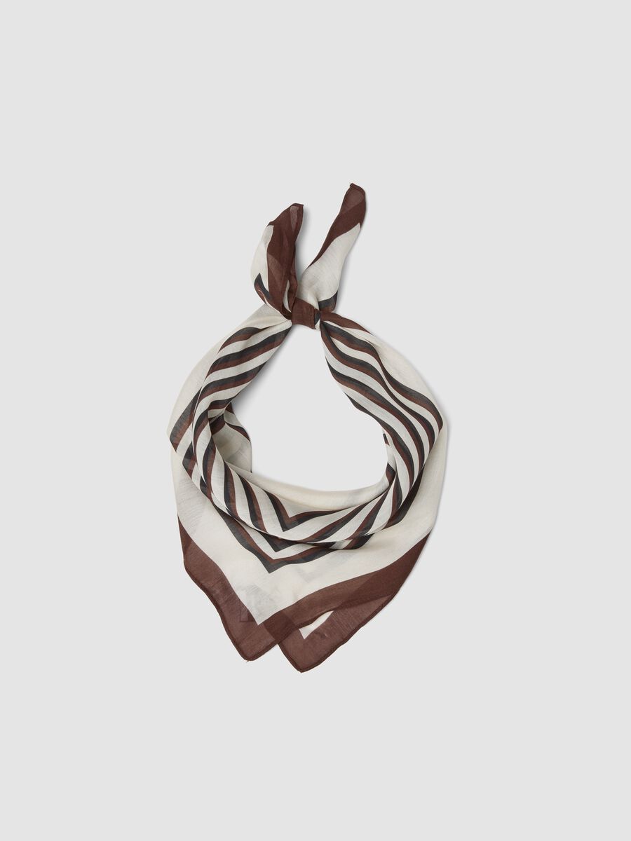 Foulard multicolor in misto modal e seta con fantasia_0