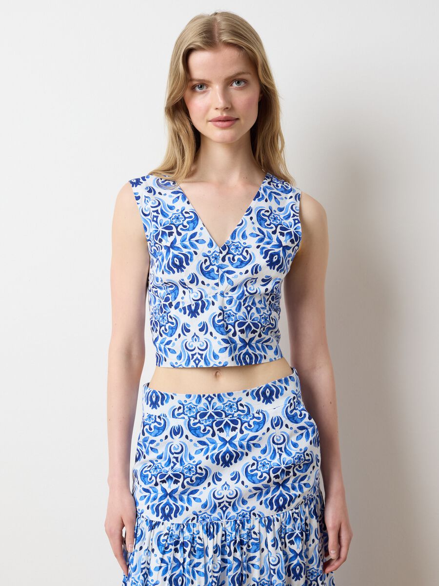 Women's Multicolour Pure Cotton Slim Fit Crop Top with Print_1