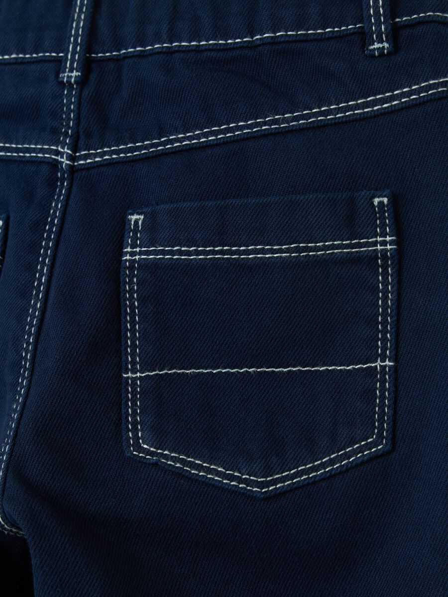 Cotton jeans with contrasting stitching_3