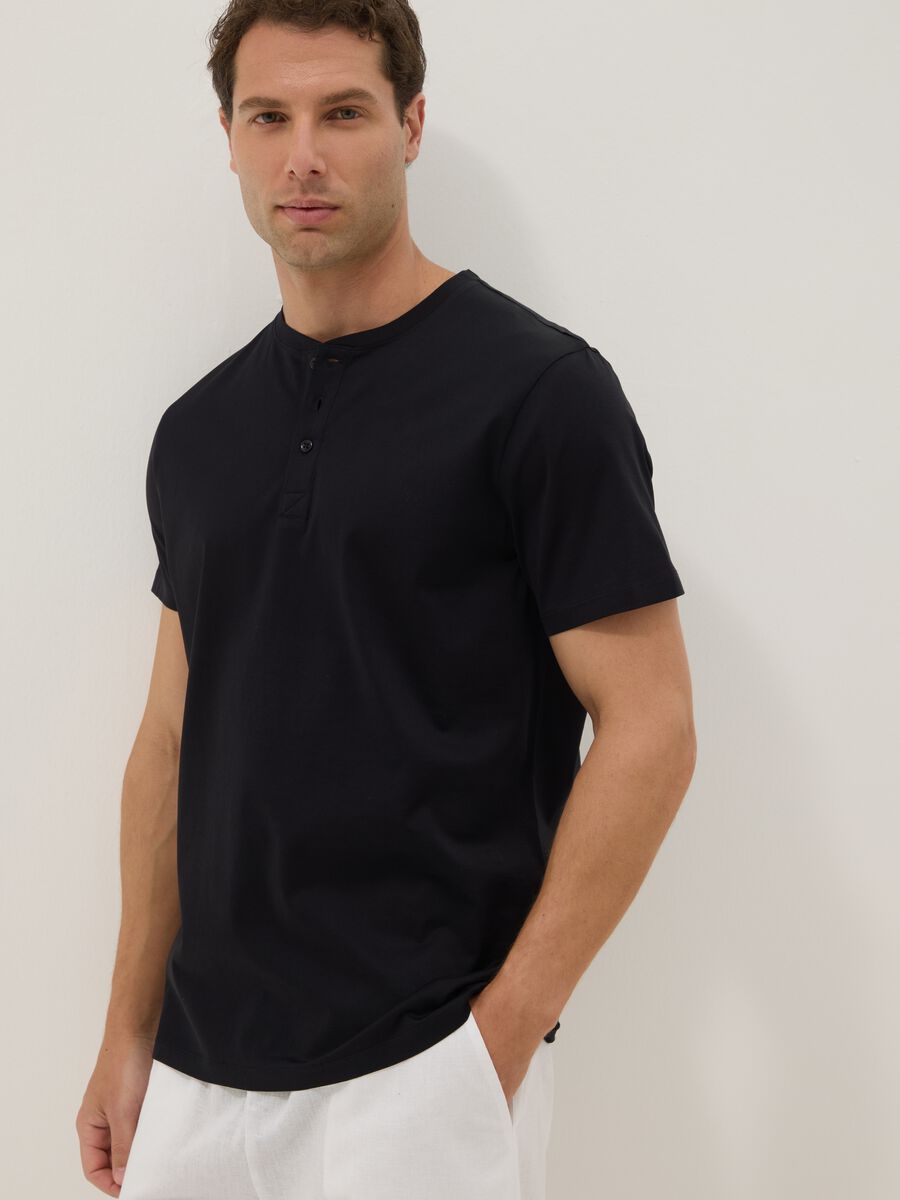 Black pure cotton regular-fit T-shirt_0