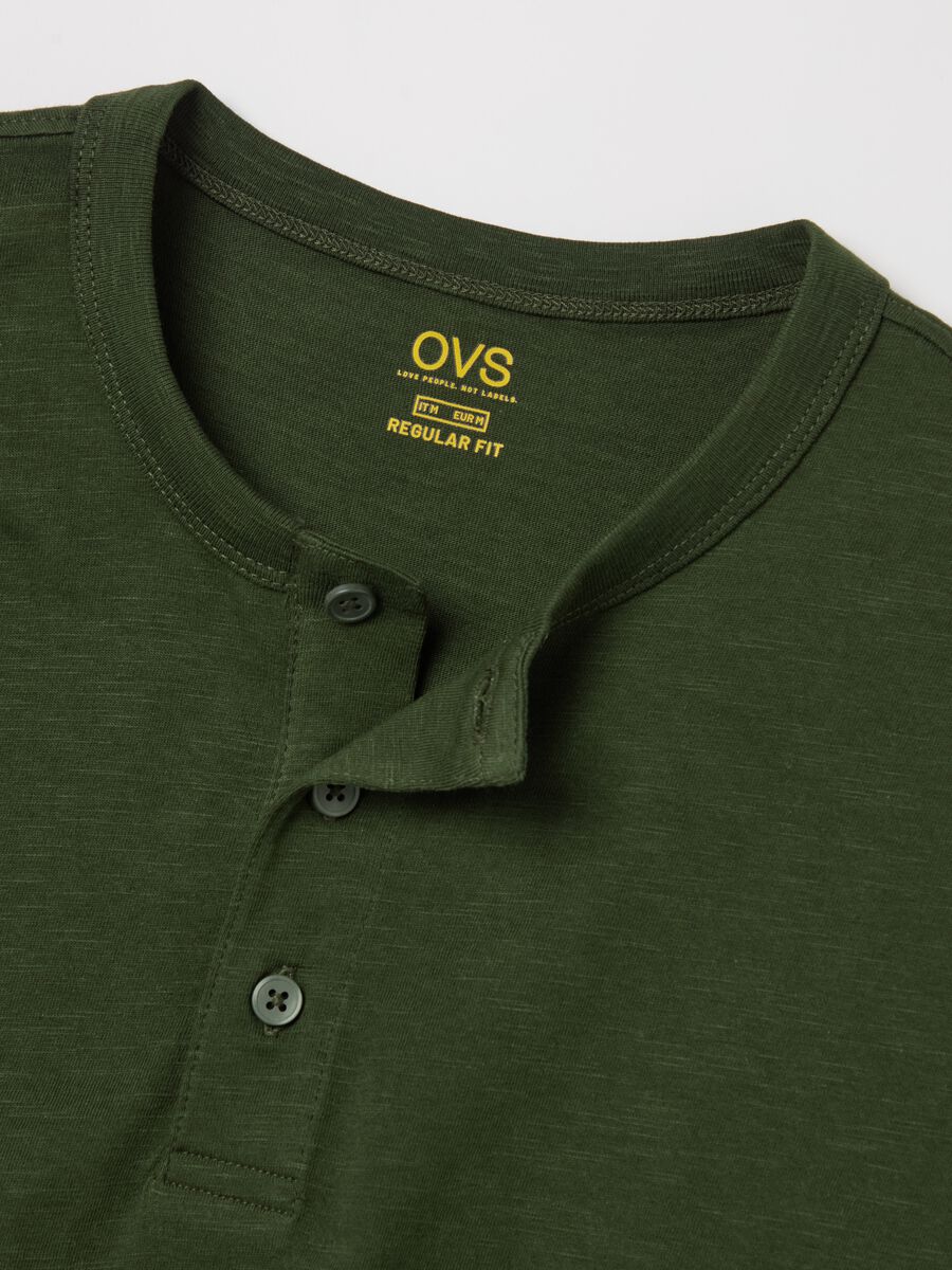 Cotton T-shirt with granddad neckline_5