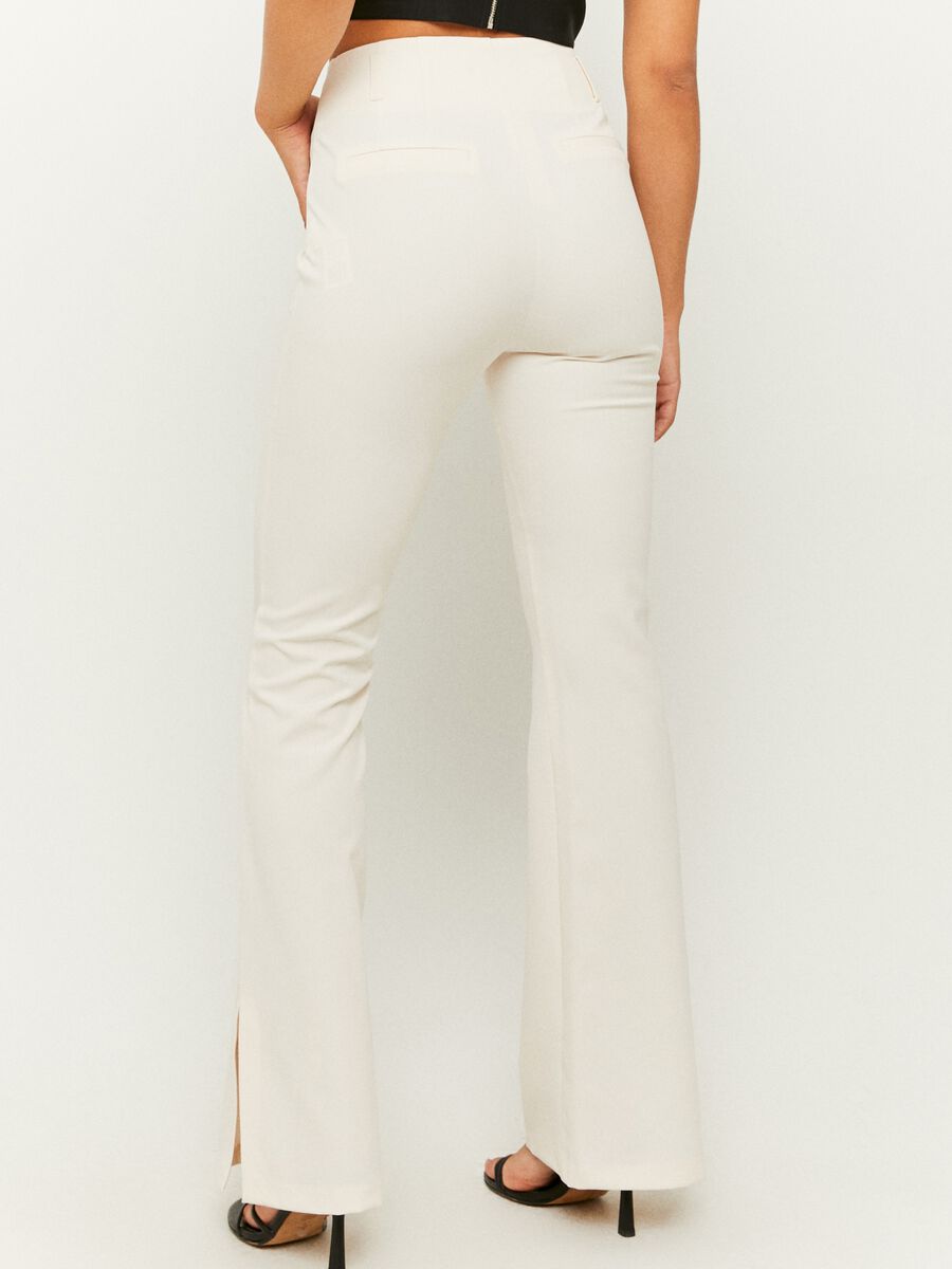 Pantaloni flare fit_2