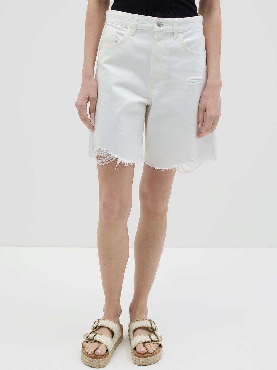 White denim shorts in pure cotton_1