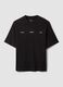 T-shirt nera in puro cotone con stampa frontale_4