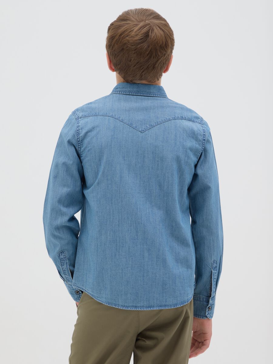 Blue classic shirt in chambray denim_1