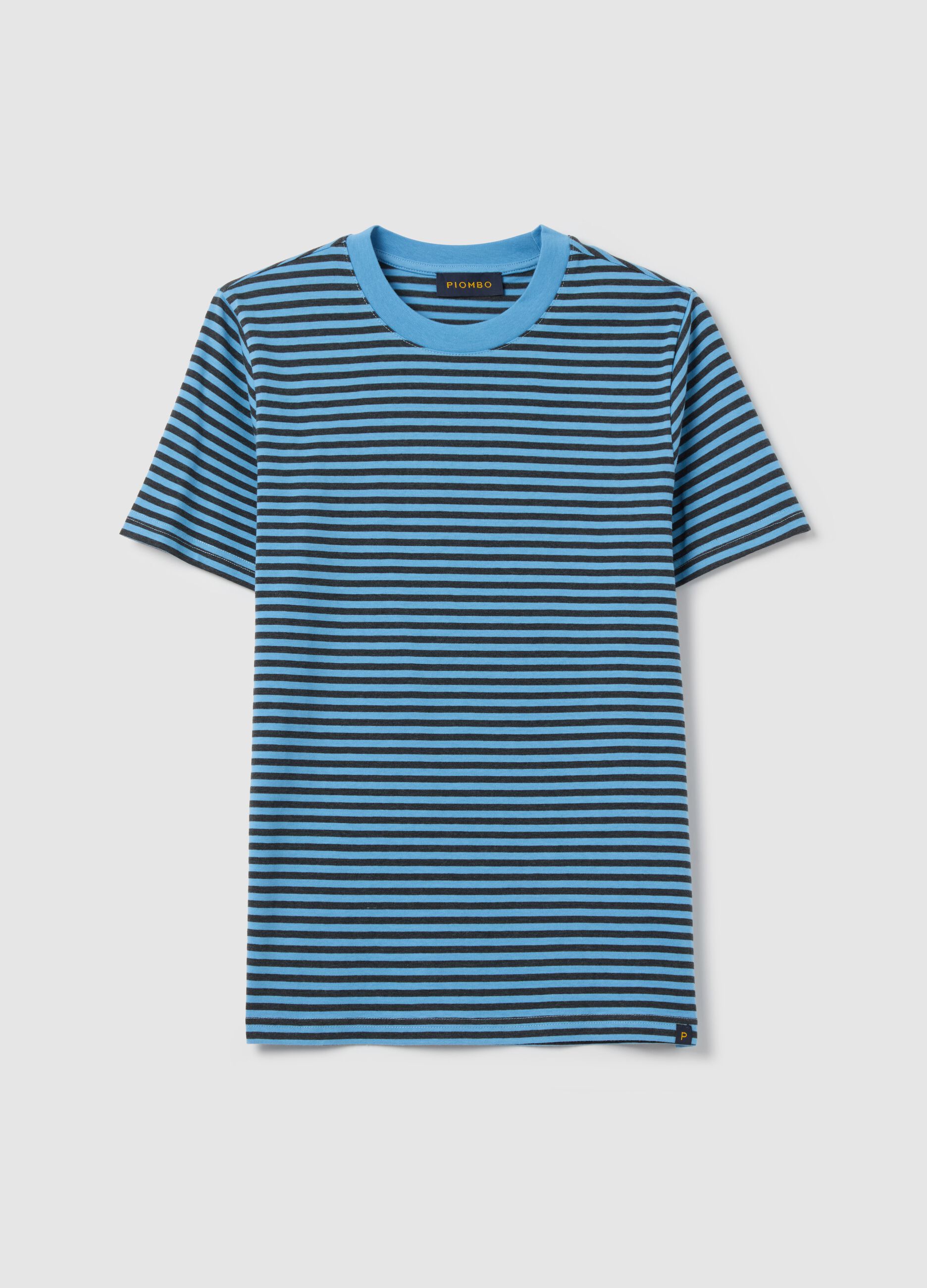 Striped T-shirt with round neck