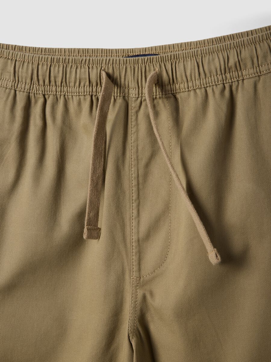 Beige regular-fit pure cotton shorts_5