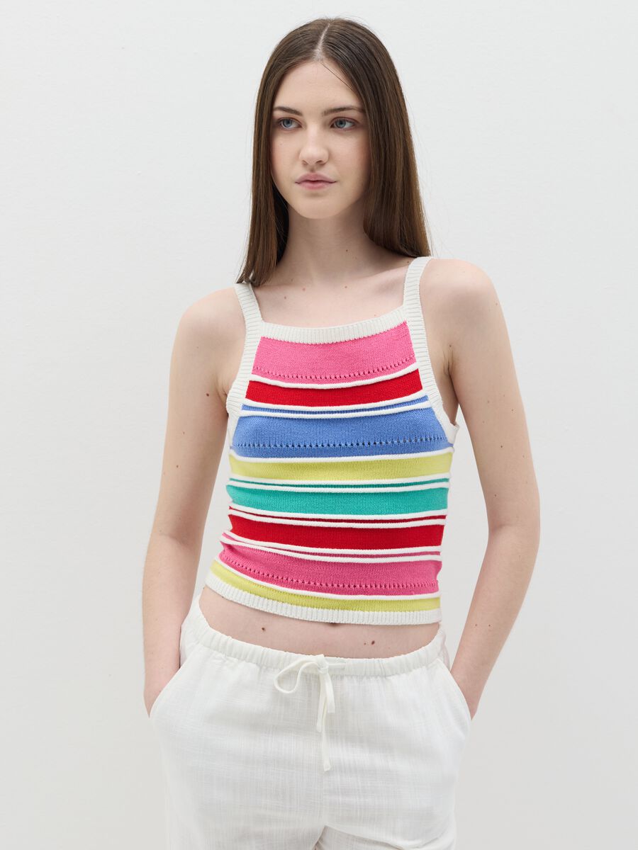 Crochet tank top with multicoloured stripes_0