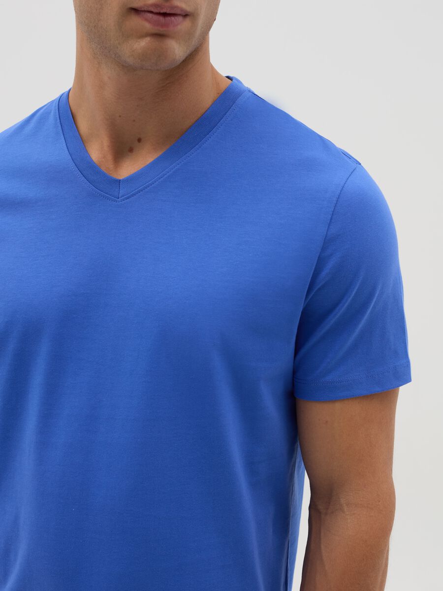 Organic cotton T-shirt with V neck_2