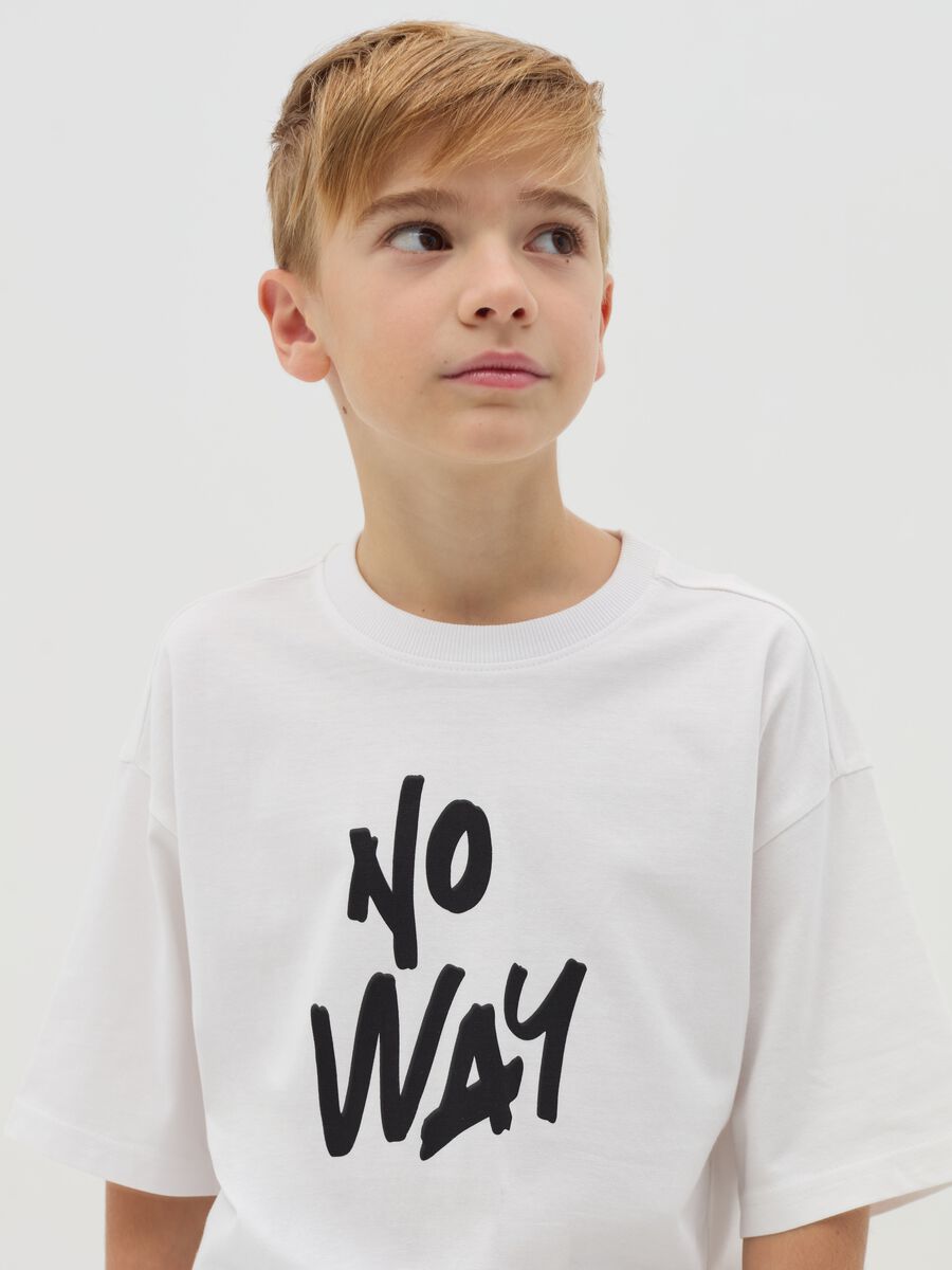 T-shirt oversize con stampa_2