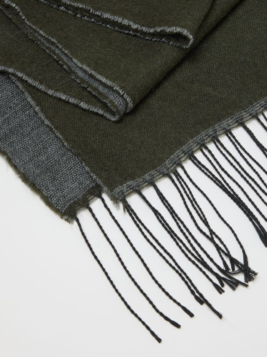 Multicoloured scarf with fringes_2