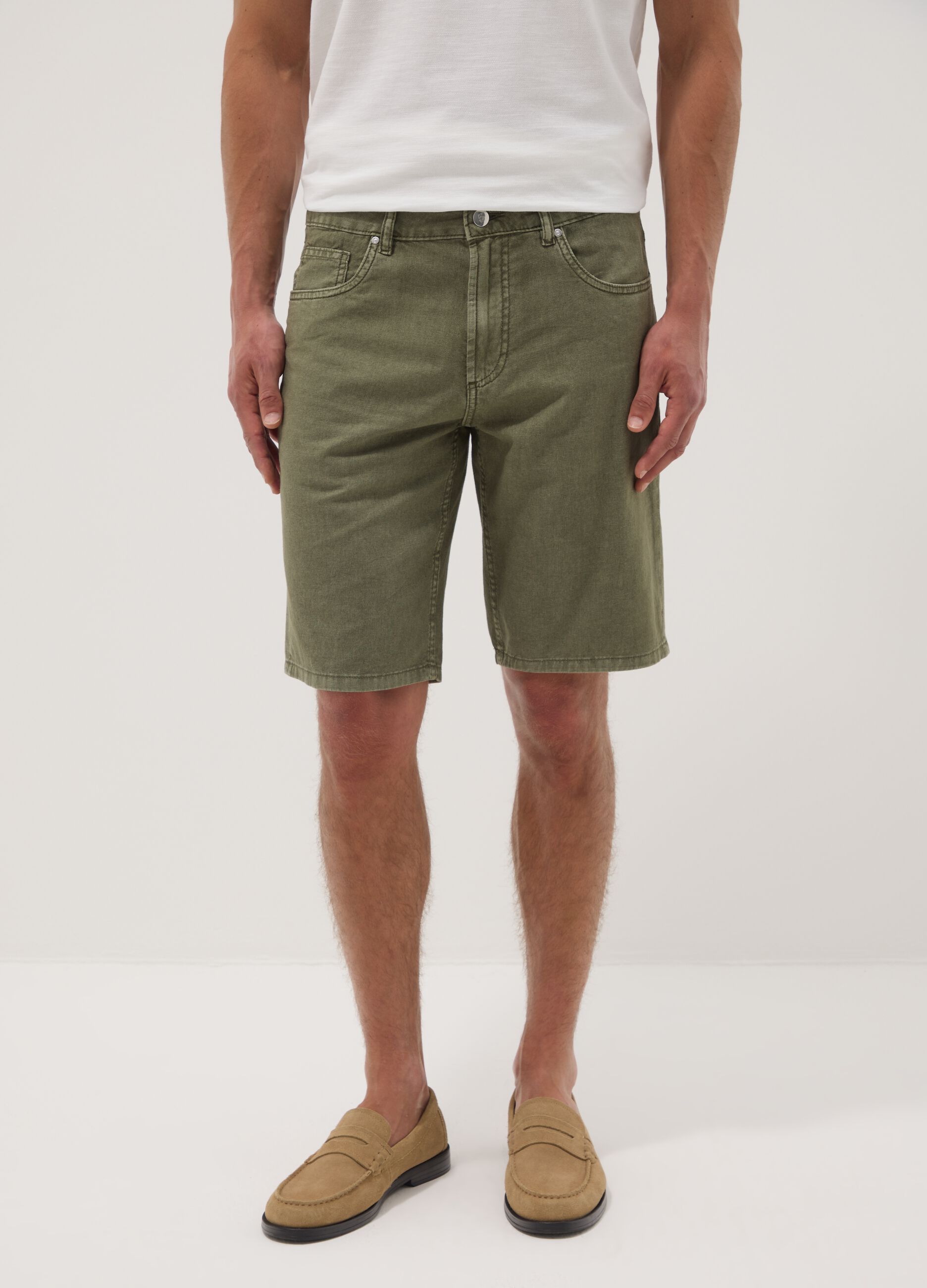 Green linen and cotton-blend five-pocket Bermuda shorts