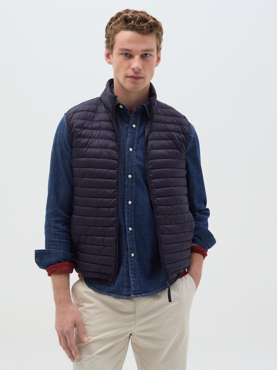 Full-zip ultralight gilet with high neck_0
