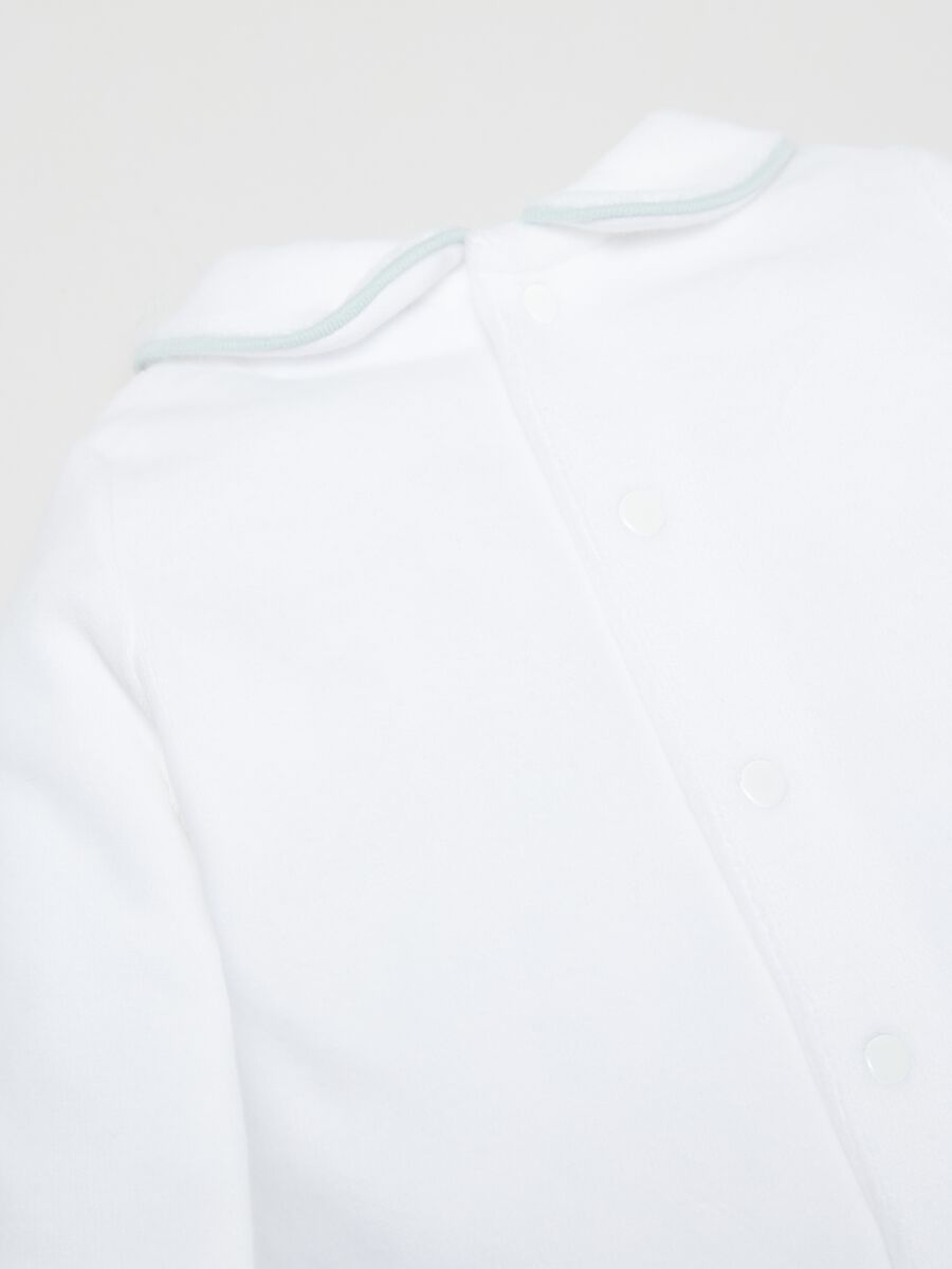 Set t-shirt e ghettine in velour con ricamo_2