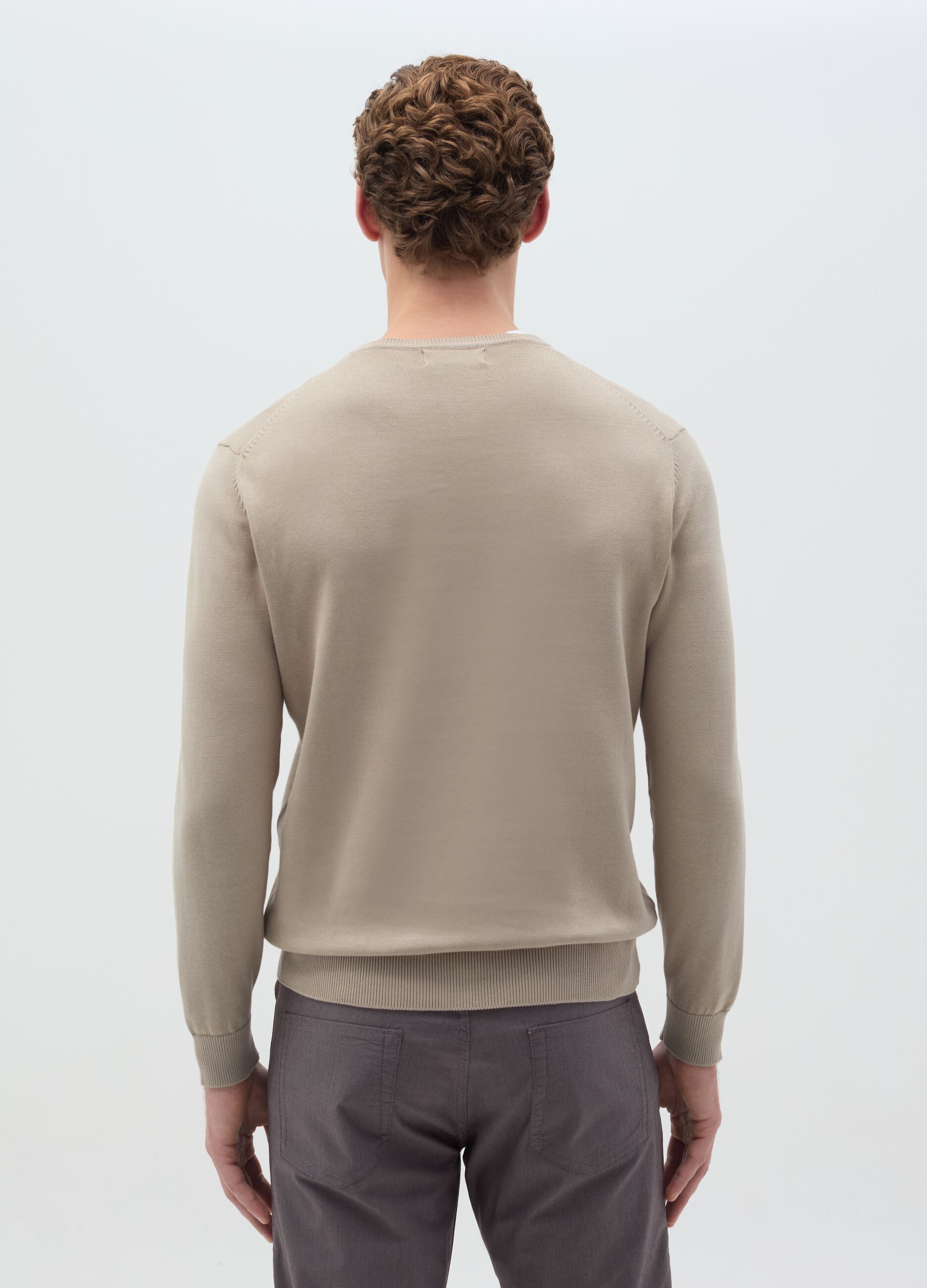 Cotton pullover with round neck