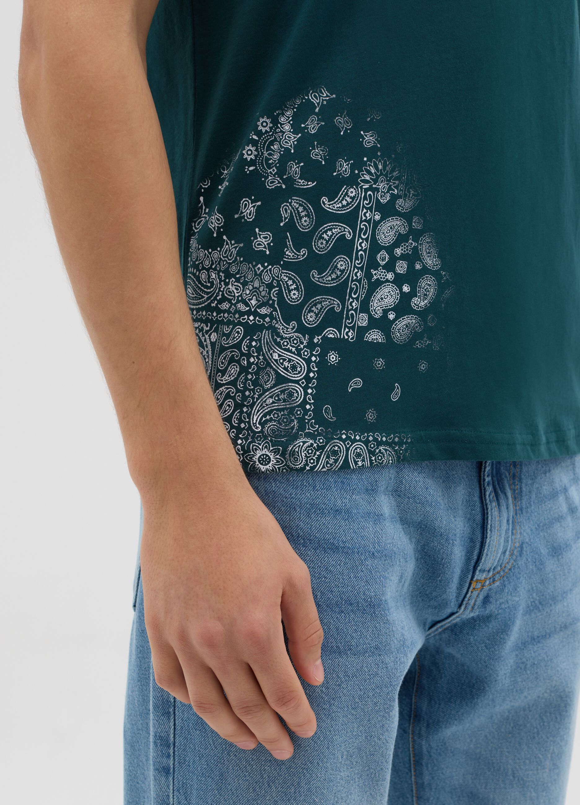 T-shirt verde in cotone con scollo rotondo RE-UP