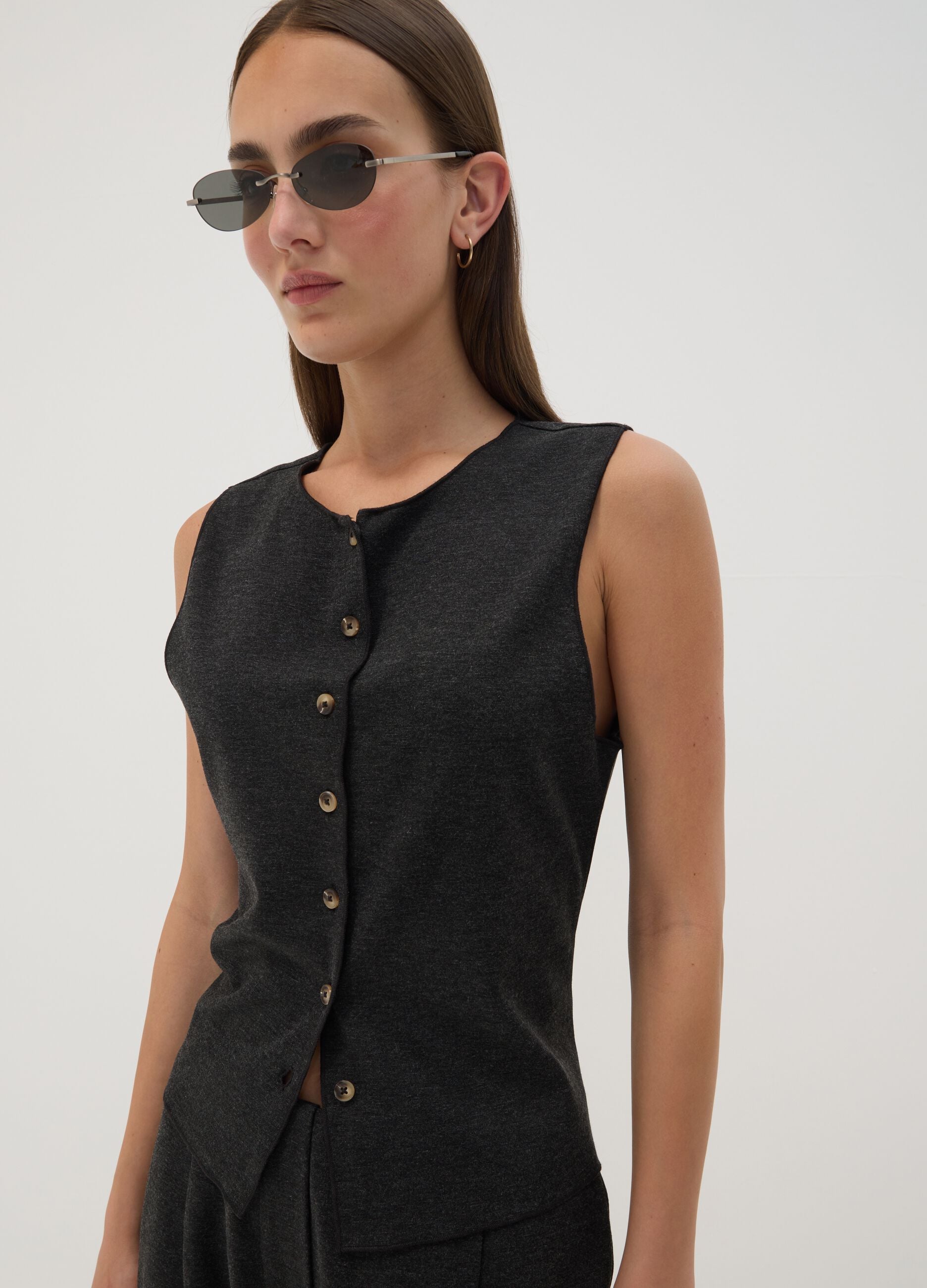 Black Milano stitch waistcoat in stretch viscose, regular fit