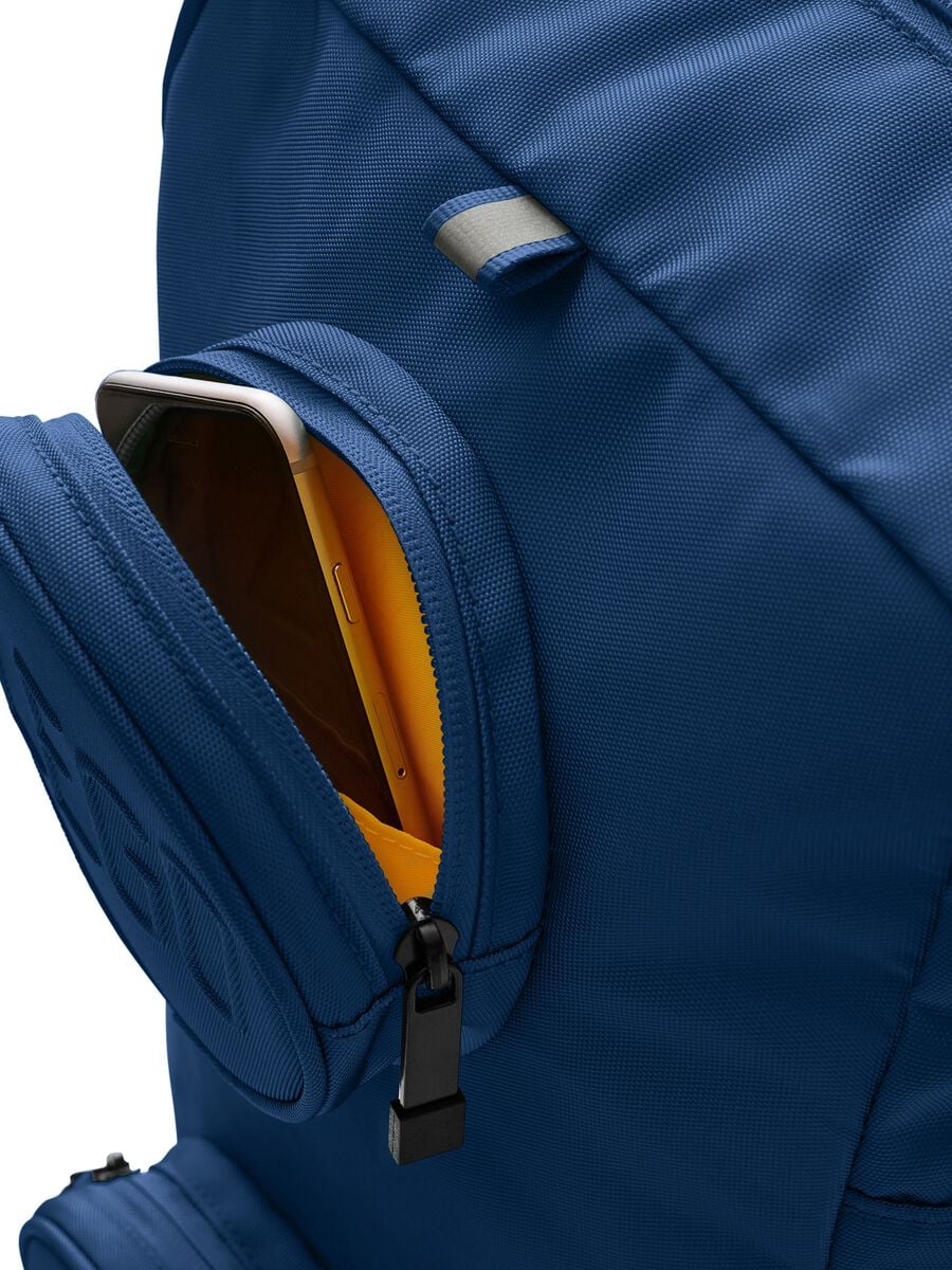 Zaino blu con tasche frontali rotonde_5