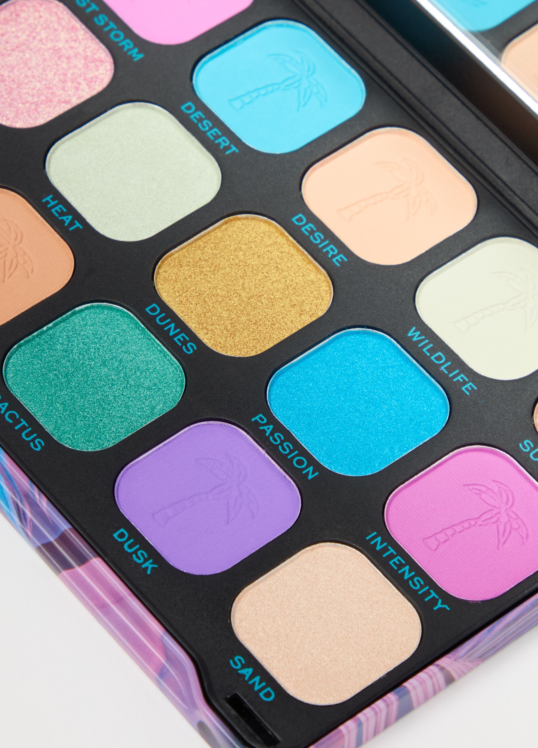 Desert Desire Forever Flawless Shadow Palette