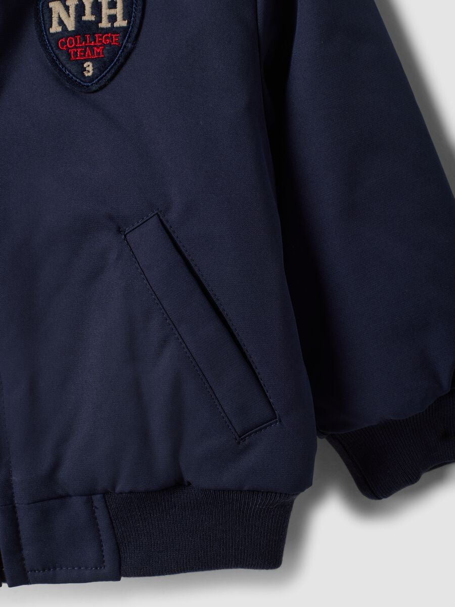 Blue zip-up jacket with contrast collar for boys_3